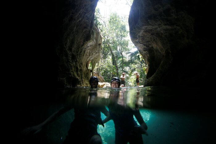 Höhle Actun Tunichil Muknal in Belize